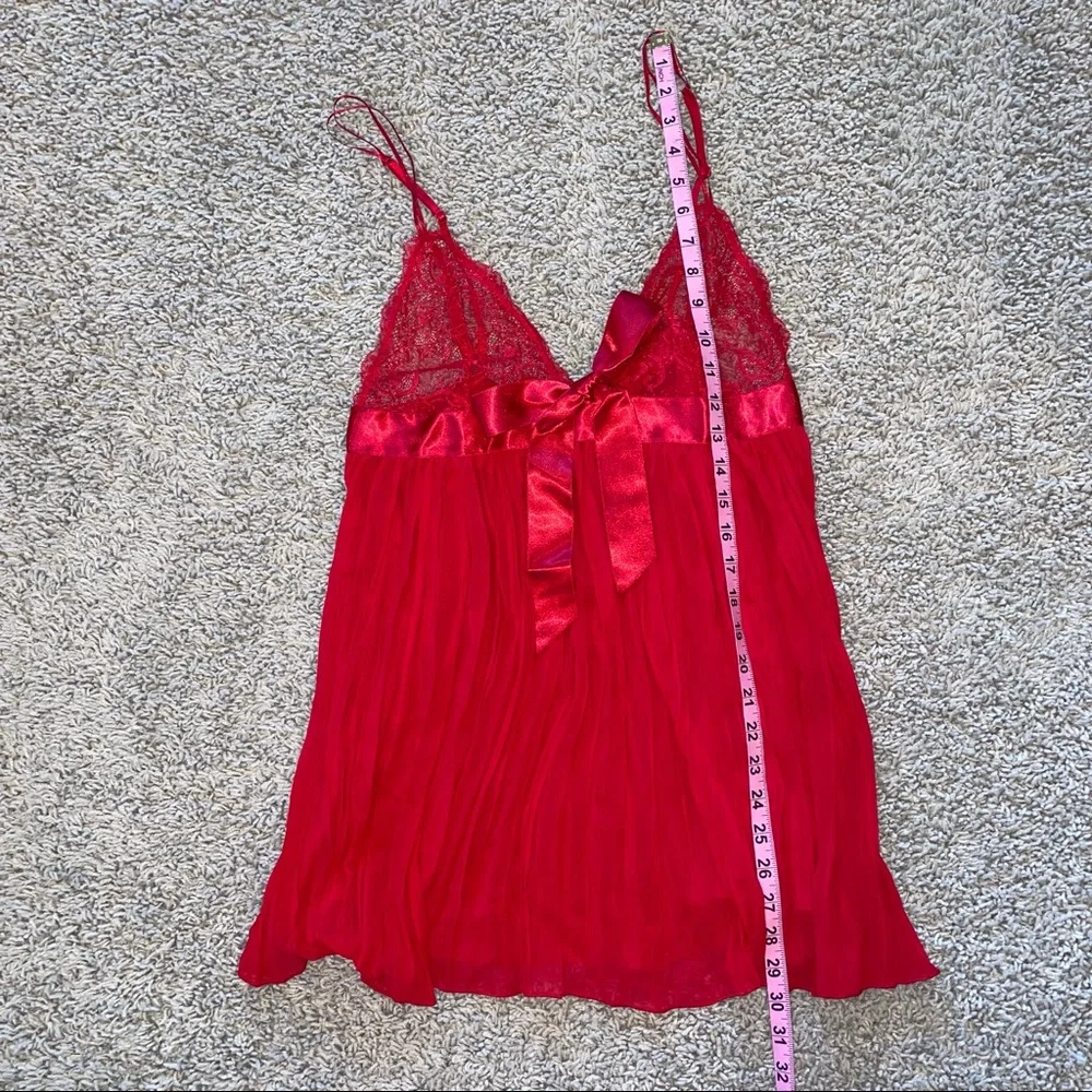 Victoria's Secret Red Lace Babydoll Lingerie Nightie Panty Set Size Large